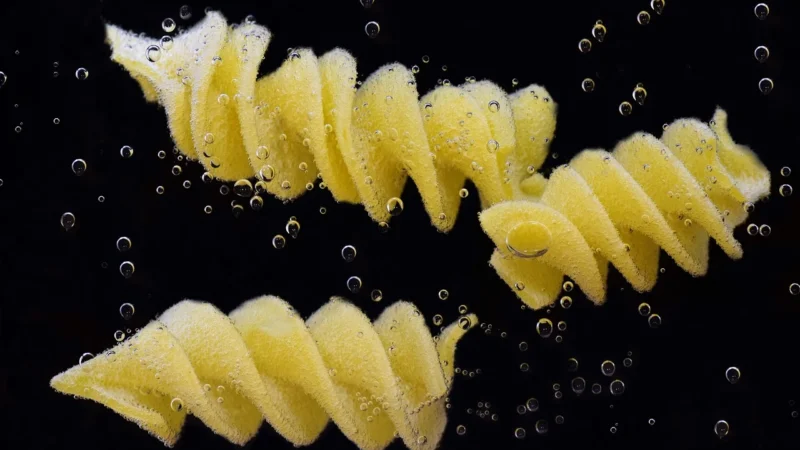 Alce Nero Makaron Semolinowy Trójkolorowy Fusilli Bio 500 G