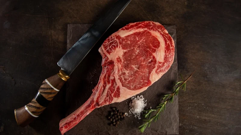 Antrykot wołowy z kością surowy ekologiczny BIO – Wasąg – 1kg