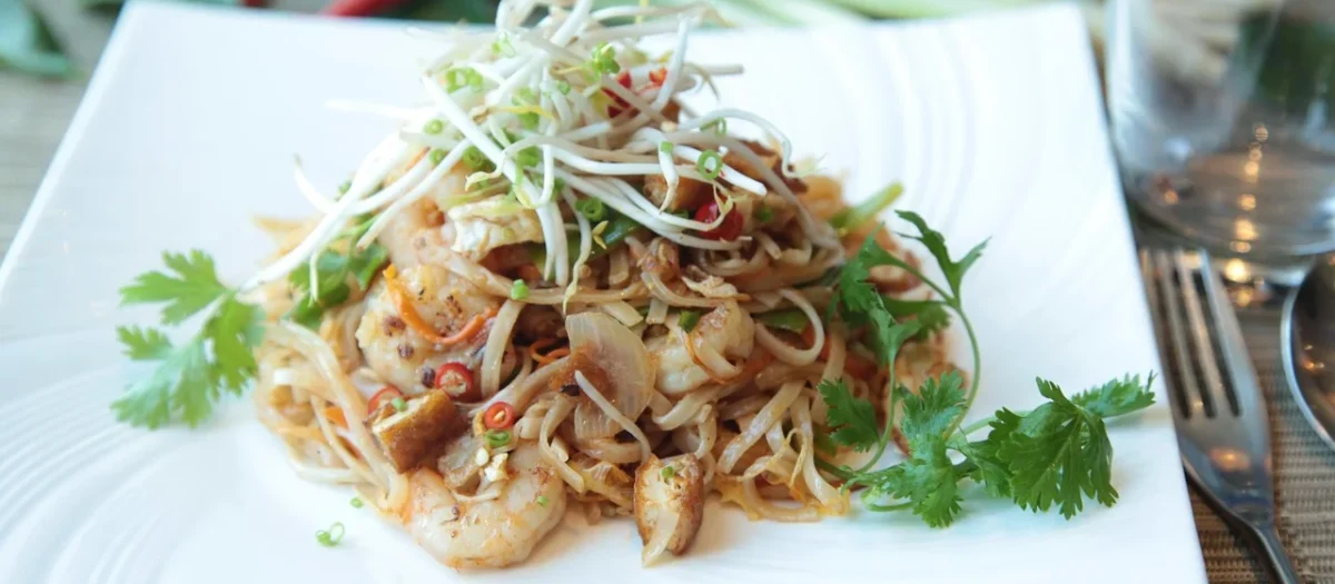Blue Dragon Noodle do przygotowania Pad Thai 265 g