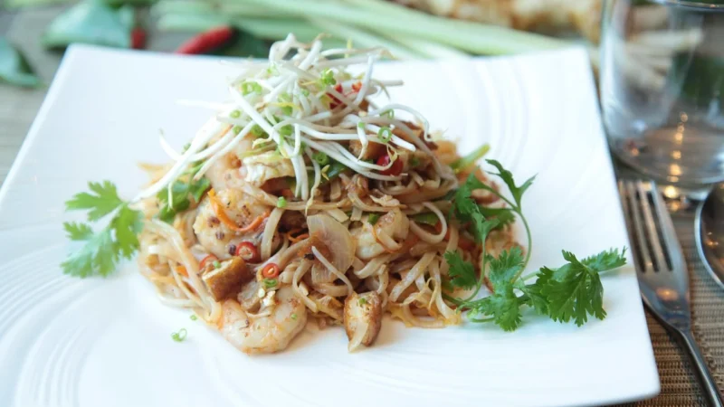 Blue Dragon Noodle do przygotowania Pad Thai 265 g
