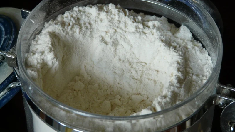 Grizly Mąka Pszenna Bio Mielona 1Kg