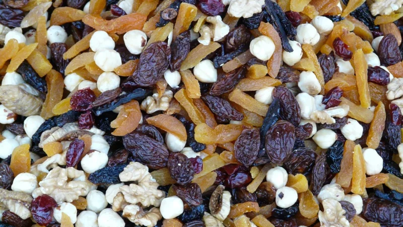 Grizly Mieszanka Orzechów I Rodzynek Z Czekoladowymi Płatkami Kukurydzianymi 1kg