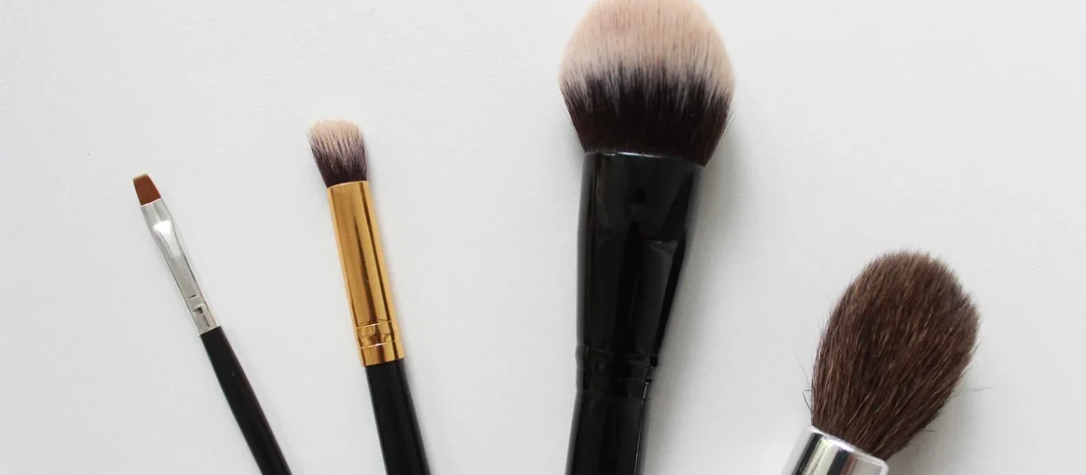 Inglot Pędzelek do brwi 1 szt.