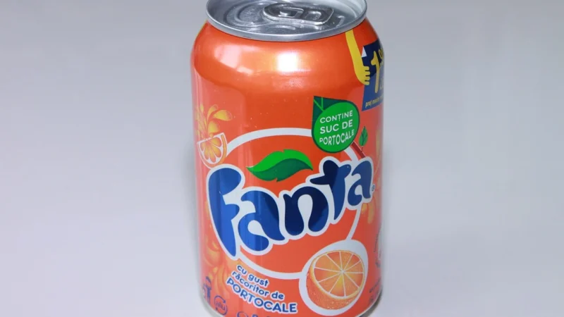 Orangina – Napój Orange Classic gazowany 1,4 L