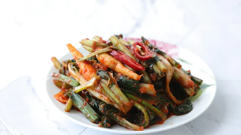Paldo Mr. Kimchi Stir Fried Ramen Makaron Z Patelni Na Ostro 134G