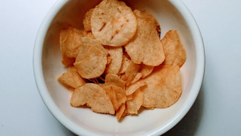 Pringles Chipsy SizzlN Pikantne Spicy Bbq 160g