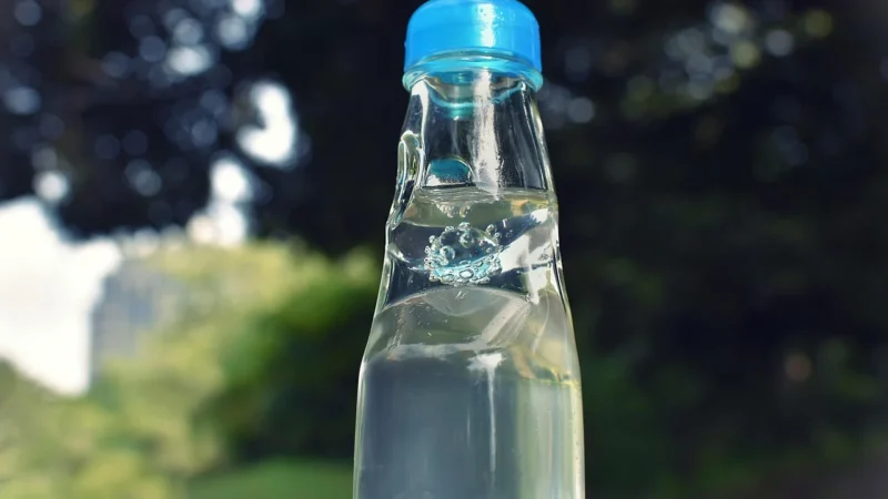 Ramune truskawka, japońska oranżada 200ml