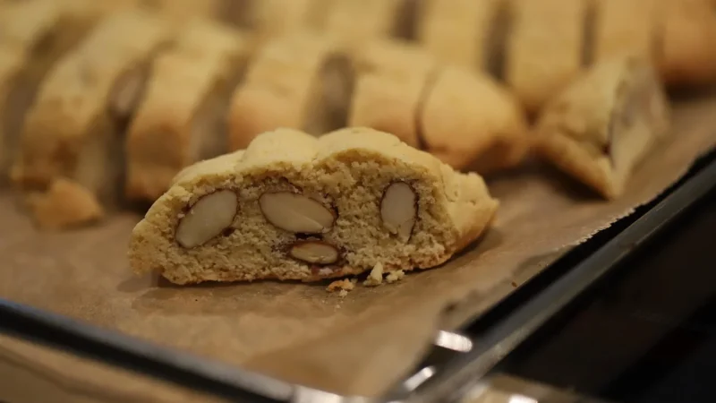 Toskańskie ciasteczka migdałowe z pistacjami – 250 g